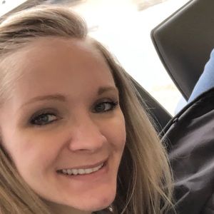 Meet your Posher, Valerie